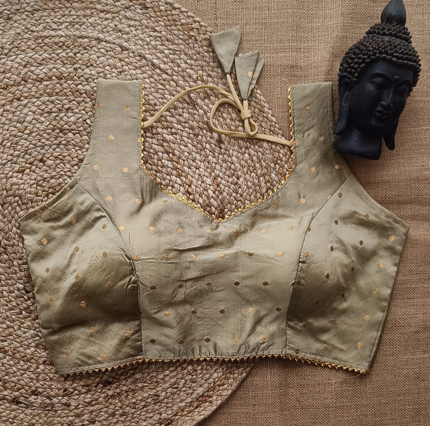 Tapeta Silk Butti | V Neck FANCY DESIGN with fancy lace
