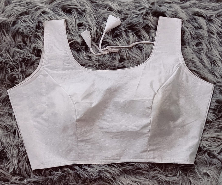 Plan Regular base sleeveless Blouse