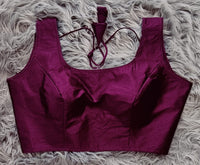 Plan Regular base sleeveless Blouse