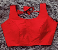 Plan Regular base sleeveless Blouse