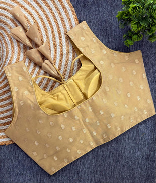 Fabric Banarasi silk - Heavy color
