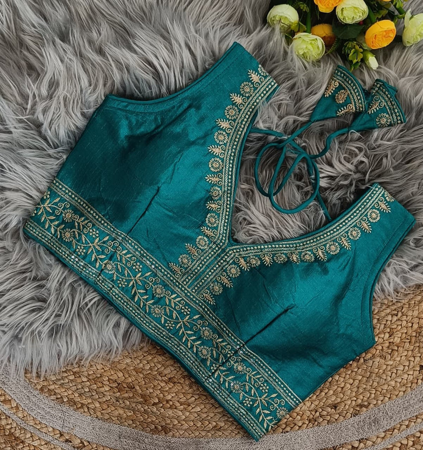 EXCLUSIVE PARTYWEAR JARI WITH SEQUENCE EMBROIDERED FANCY FARMA BLOUSE