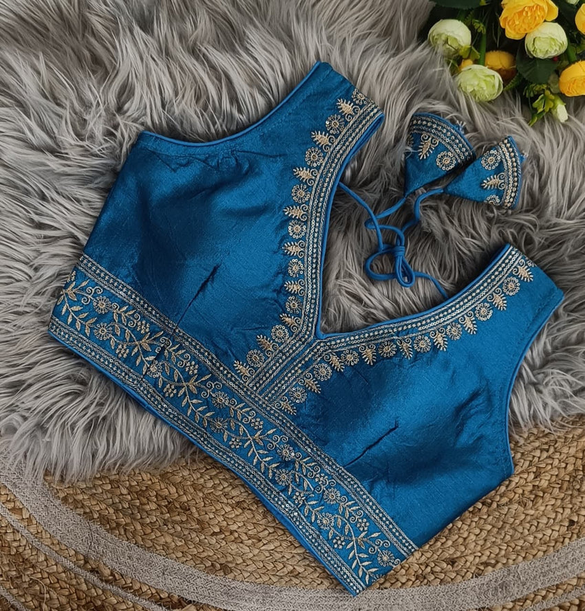 EXCLUSIVE PARTYWEAR JARI WITH SEQUENCE EMBROIDERED FANCY FARMA BLOUSE